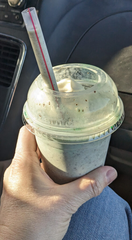 picture of Leprechaun Shake from Spangles.
